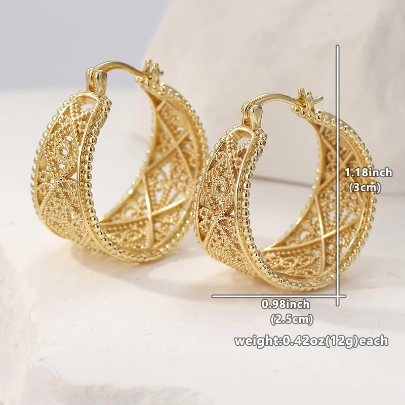 New Design Elegant Hoop Earrings For Women Exquisite Hollow Craved Gold Color Earrings Jewelry For Engagement Party Accessories