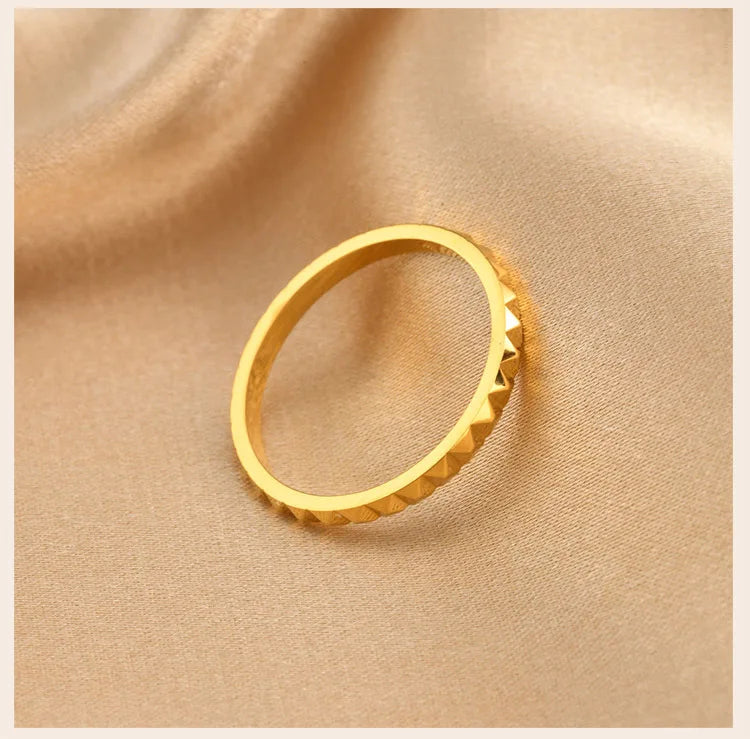 Stackable Wave Ring Thin Band, Golden Color Stainless Steel Waterproof Daily Wear Anti Tarnish Party Jewelry for Women