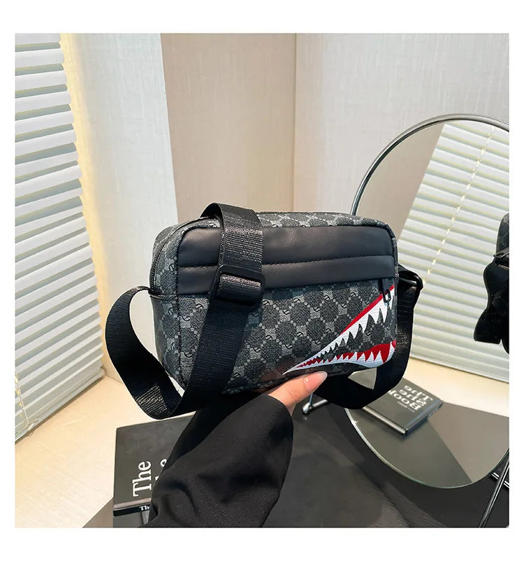 Women Stylish Crossbody Bag, Modern Geometric Pattern, Black Brown Versatile Design, Daily Commute, Casual Outings Messenger Bag