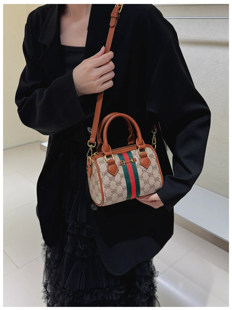 High Fashion Leather Crossbody Bag For Women Shoulder Messenger Tote By Famous Designer Luxury Brand Elegant Mom' Bag