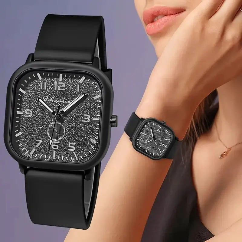 A stylish quartz watch with a personalized silicone band, the perfect choice for birthday, Valentine's Day, and New Year gifts