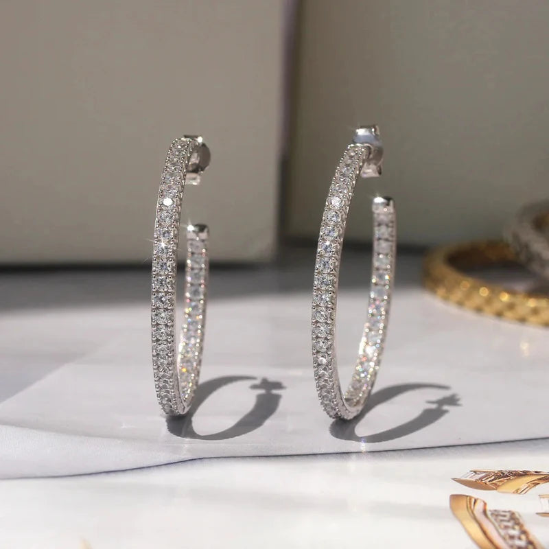 Huitan Thin Circle Design Women Elegant Hoop Earrings for Party Engagement Fashion Lady Accessories Charming Jewelry with CZ