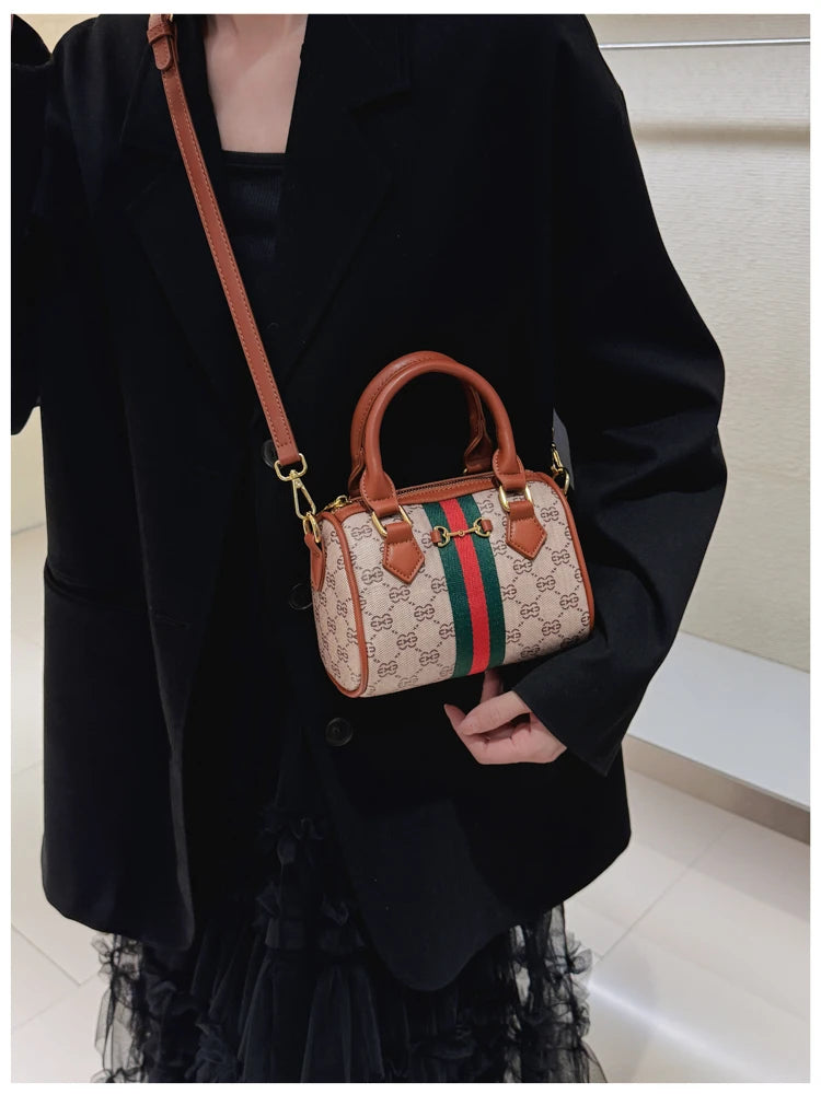High Fashion Leather Crossbody Bag For Women Shoulder Messenger Tote By Famous Designer Luxury Brand Elegant Mom' Bag