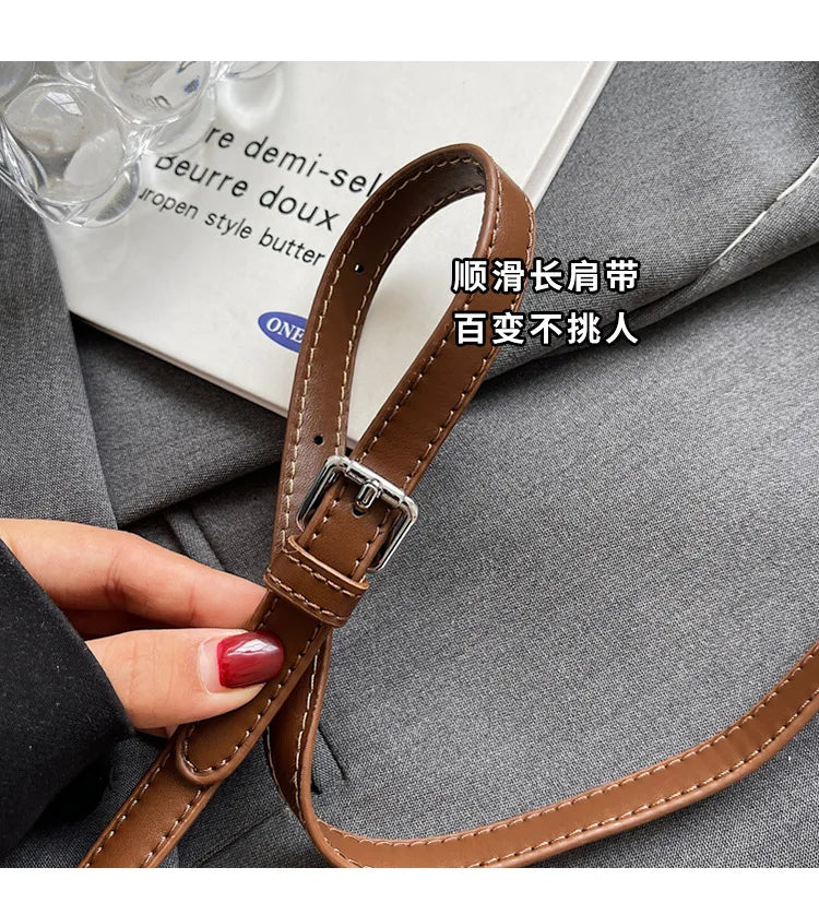 Women's Woven Bucket Bags Crossbody Purse, Elegant Tote for Travel & Formal Events, Durable Wipe-Clean Luxury Handbag