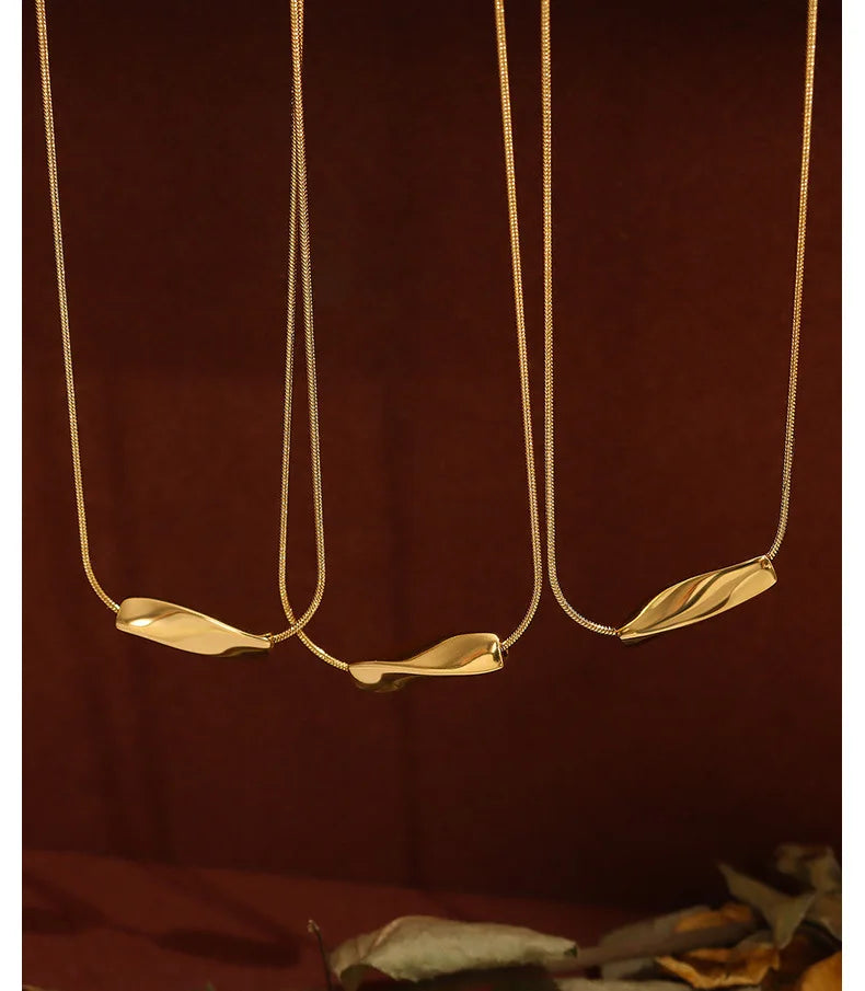Minimalist Stainless Steel Necklace For Women 18K Gold Plated No Tarnish Waterproof Women's Spiral Pendant Neck Chain Necklaces