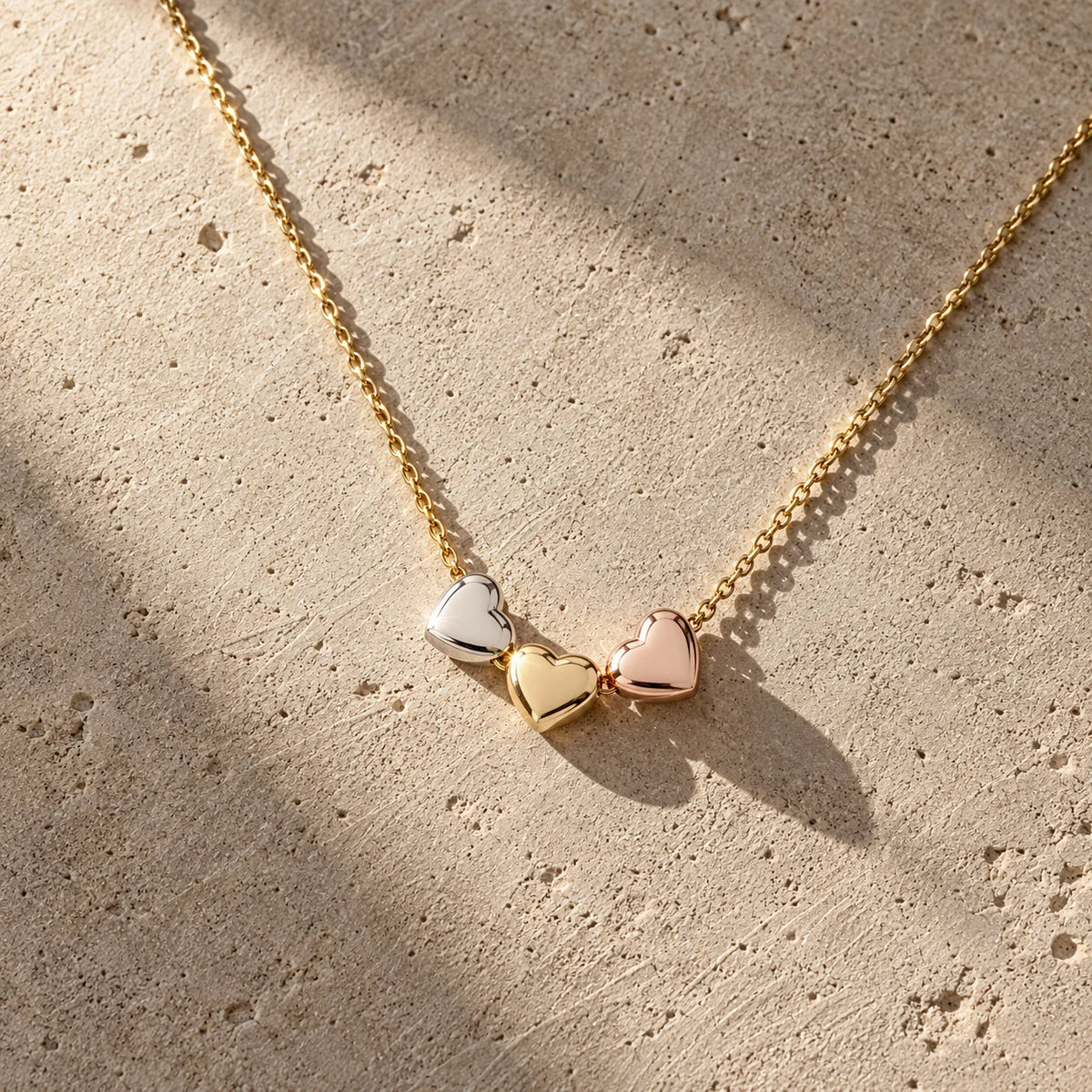 Minimalist Three-Tone Heart Pendant Necklace for Women Chic Stainless Steel Gold Plated Geometric Necklaces Trendy Jewelry Gift