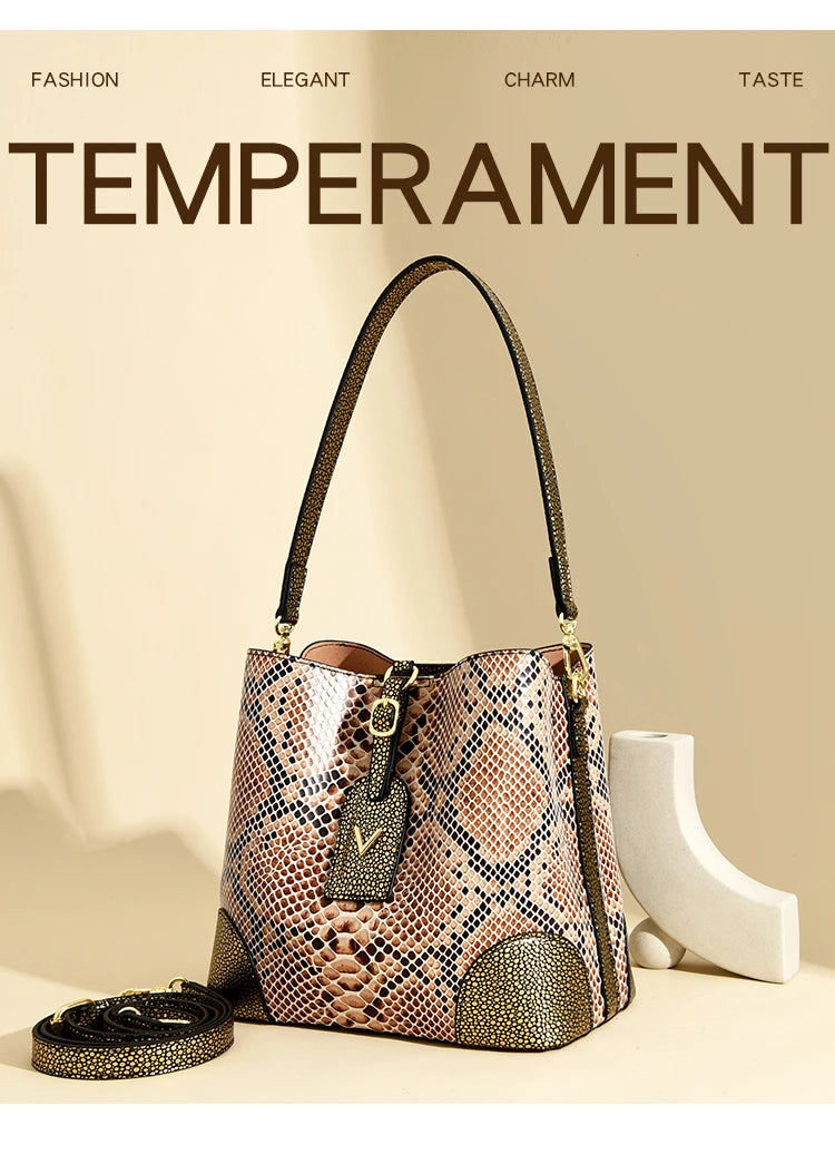Pu Crossbody Bag High-End Fashionable Versatile Travel Shoulder Bag Large Capacity Daily Commuting Bag