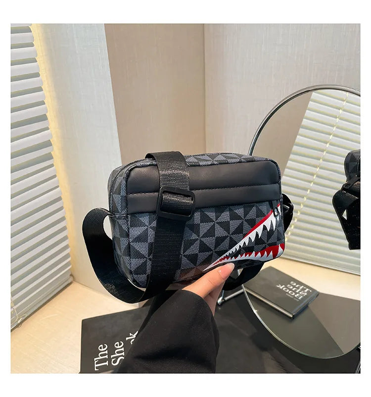 Women Stylish Crossbody Bag, Modern Geometric Pattern, Black Brown Versatile Design, Daily Commute, Casual Outings Messenger Bag