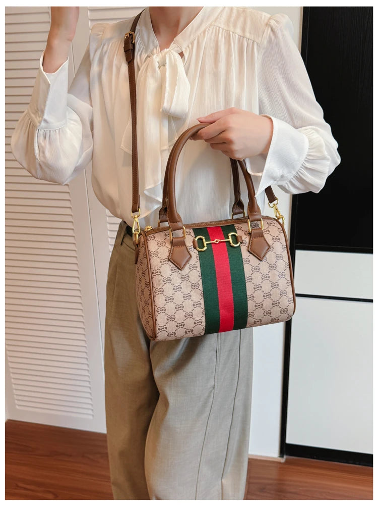 High Fashion Leather Crossbody Bag For Women Shoulder Messenger Tote By Famous Designer Luxury Brand Elegant Mom' Bag