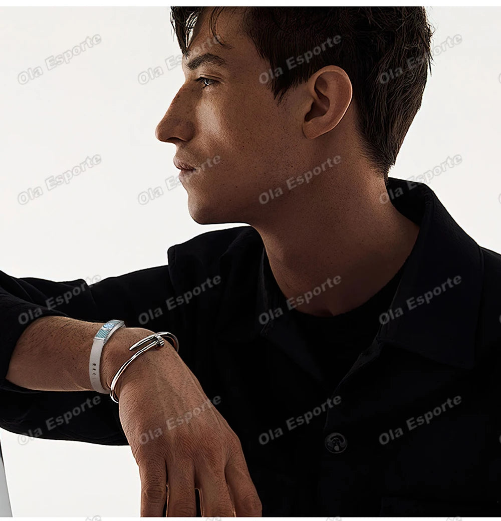 2026 New Fashion Women Smart Bracelet Sport Modes Fitness Tracker Heart Rate Health Monitor IP68 Waterproof Smart Watch Men Hw12