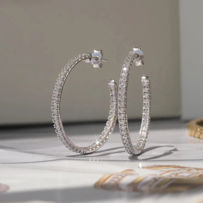 Huitan Thin Circle Design Women Elegant Hoop Earrings for Party Engagement Fashion Lady Accessories Charming Jewelry with CZ