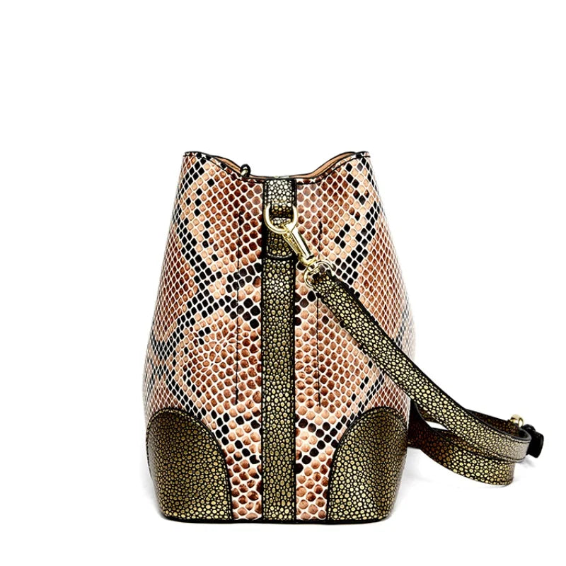 Pu Crossbody Bag High-End Fashionable Versatile Travel Shoulder Bag Large Capacity Daily Commuting Bag
