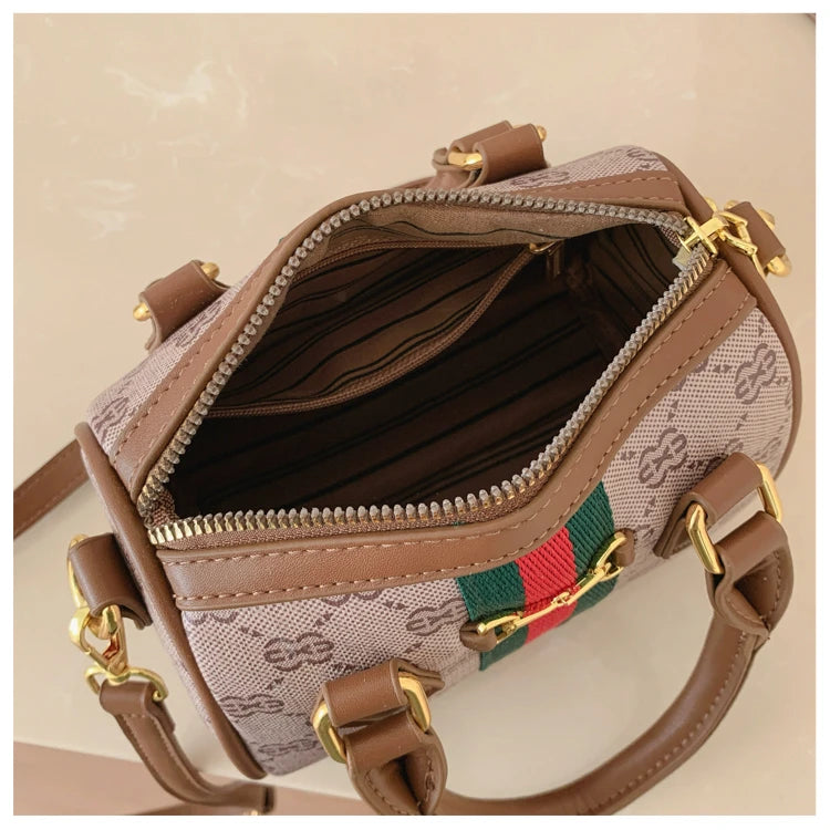 High Fashion Leather Crossbody Bag For Women Shoulder Messenger Tote By Famous Designer Luxury Brand Elegant Mom' Bag