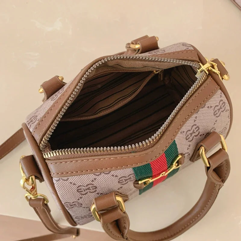 High Fashion Leather Crossbody Bag For Women Shoulder Messenger Tote By Famous Designer Luxury Brand Elegant Mom' Bag