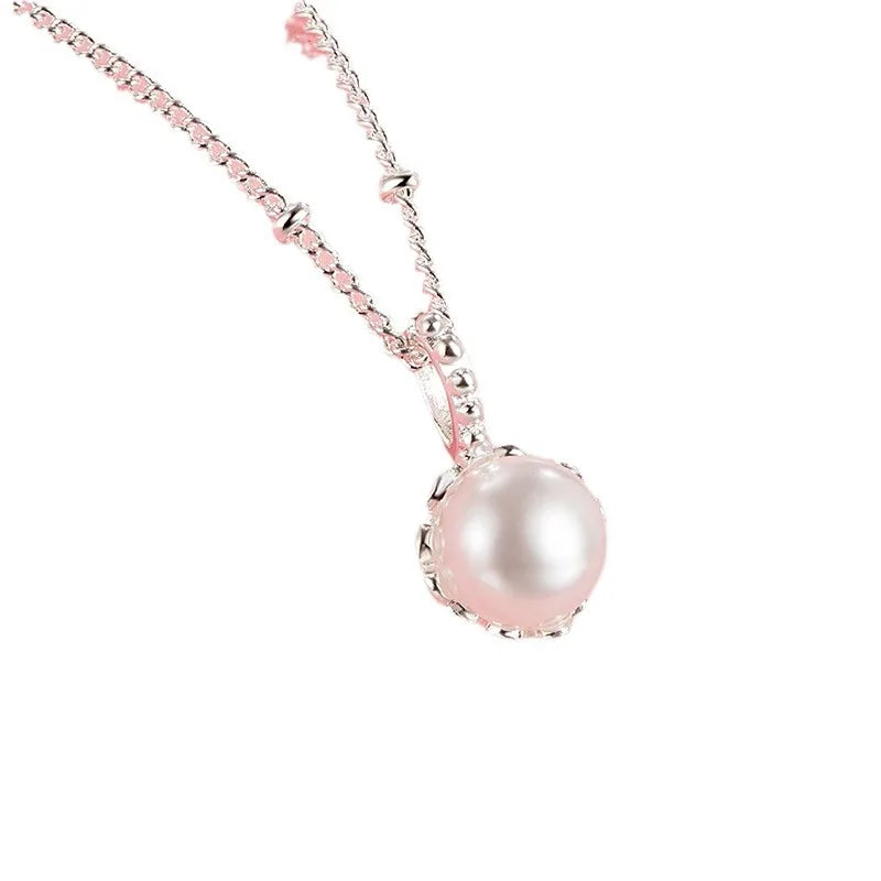 New Elegant Minimalist Pearl Necklace for Women - Unique Trendy Design with Versatile Style and Luxurious Jewelry